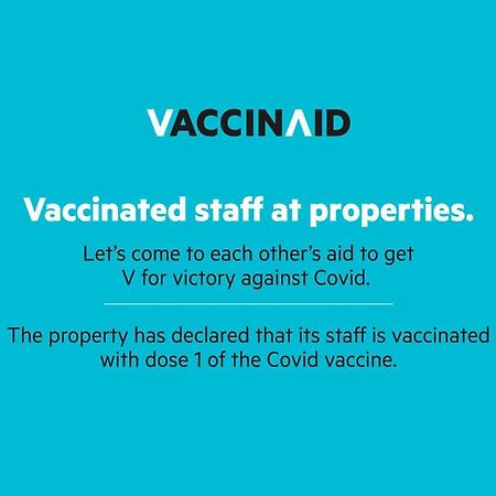 Vaccinated Staff - Capital O 13823 Hotel Praveen International Ulhasnagar Экстерьер фото